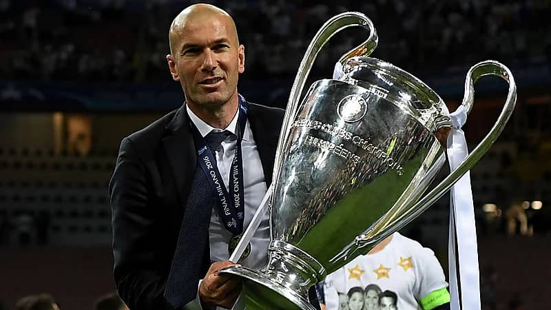 زيدان يدعم ريال مدريد بالتعاقد مع موهبة فرنسية