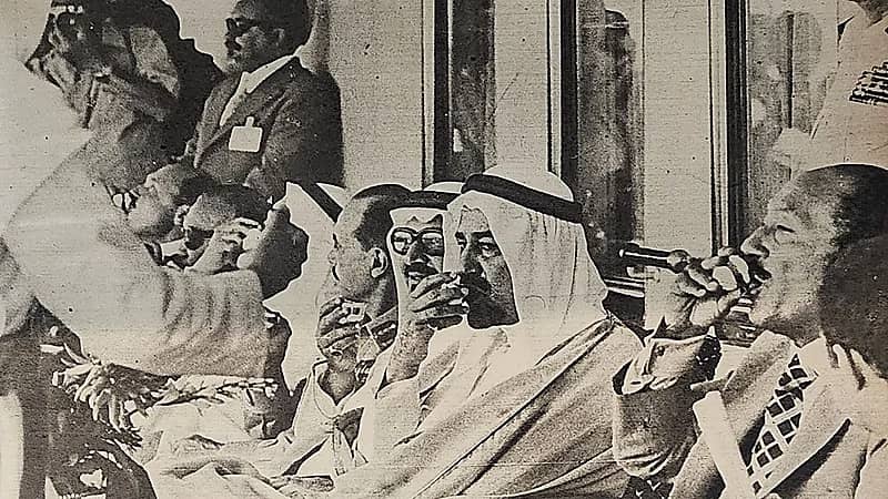 صور نادرة للاستقبال الحافل للملك خالد في مصر بعد مبايعته ملكًا