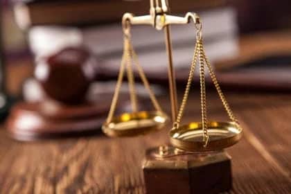 مشاجرة بين طليقة شيف شهير وابنته بسبب خلاف على ملكية فيلا