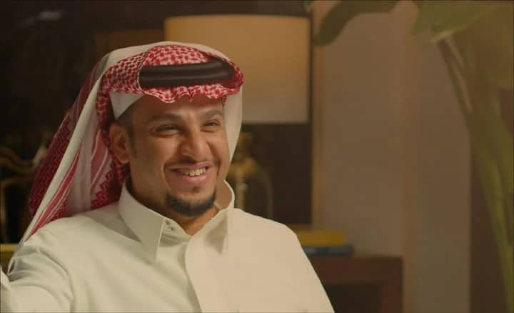 فيصل العيسى يصور مشاهد من شباب البومب في المملكة أرينا.. فيديو