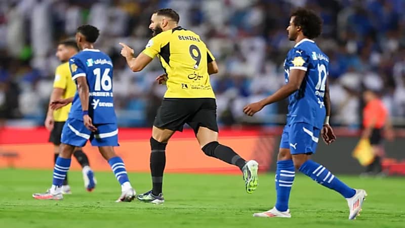 جماهير الاتحاد تجهز "تيفو" ضخم للكلاسيكو المرتقب أمام الهلال