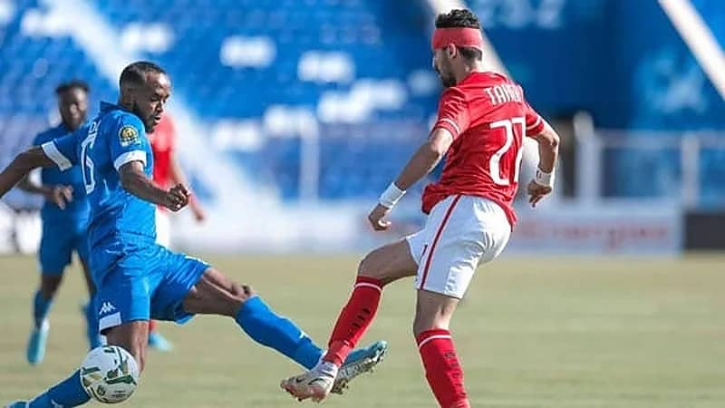 الأهلي المصري يسعى للدفاع عن لقبه أمام الهلال السوداني