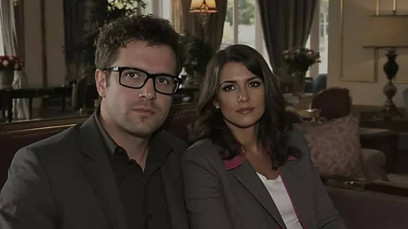 إمرأة تلقي ثروة تُقدر بأكثر من ٣ مليون دولار في القمامة بالخطأ