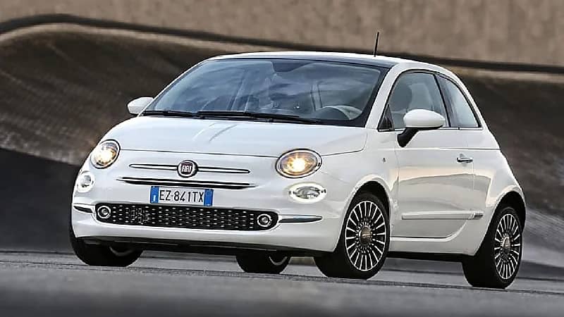 مواصفات أصغر سيارة فيات 2025