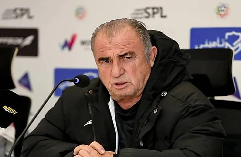 فاتح تريم يقود الشباب في الموسم القادم