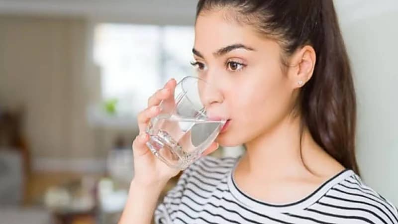 النمر: شرب الماء البارد قد يخفض نبضات القلب مؤقتًا