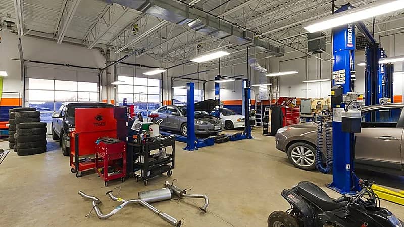 مستشار: ورش السيارات والمستشفيات من أكبر مصادر الاحتيال في التأمين .. فيديو