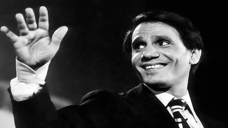 أسرة عبدالحليم حافظ تكشف تفاصيل إنهاء علاقته بفنانة مشهورة