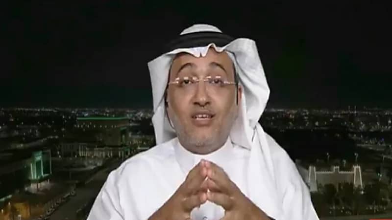 مدرب: إذا كنت لا تضبط مشاعرك أمام الطقطقة بالوسط الرياضي فابتعد عنه.. فيديو