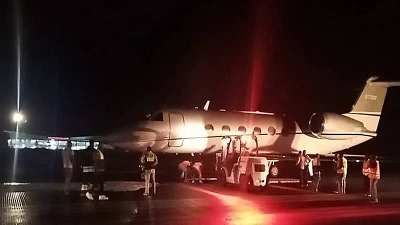 تعرض طائرة الرئيس الليبيري لانفجار أثناء هبوطها