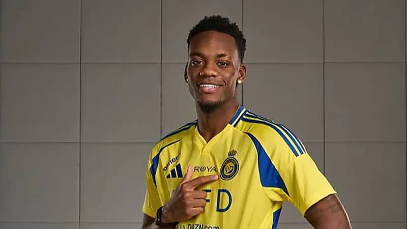 نابولي يتقدم بعرض رسمي للتعاقد مع جون دوران