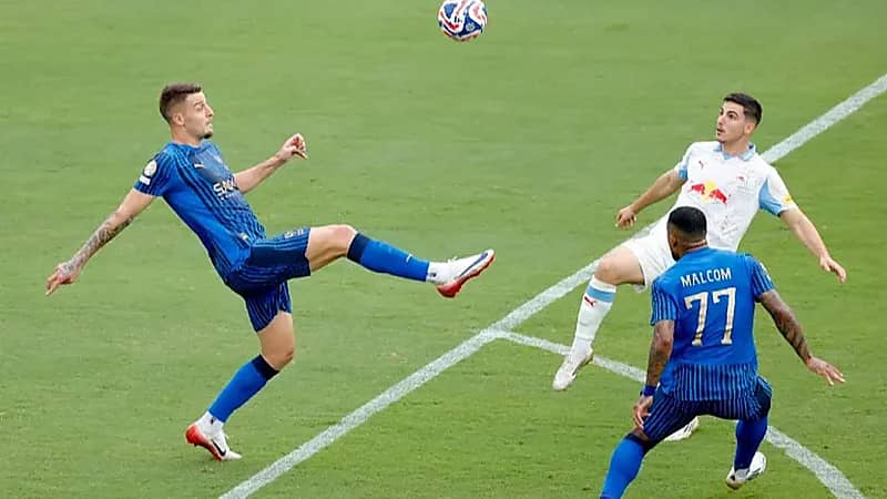 الهلال يفرض هيمنته ويتعادل مع سالزبورغ سلبيًا