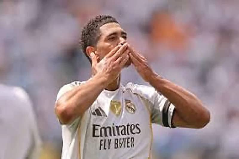 بيلينغهام يُقرر الخضوع للجراحة بعد مونديال الأندية: "سئمت اللعب بالحمالة"