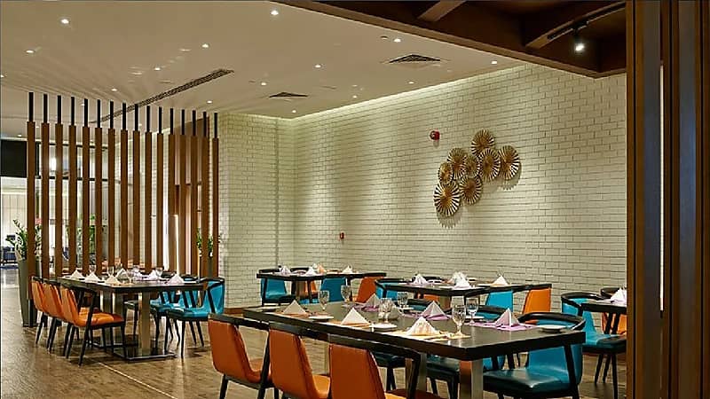 البلديات تصدر 17 شرطا لتصنيف المطاعم الفاخرة.. فيديو