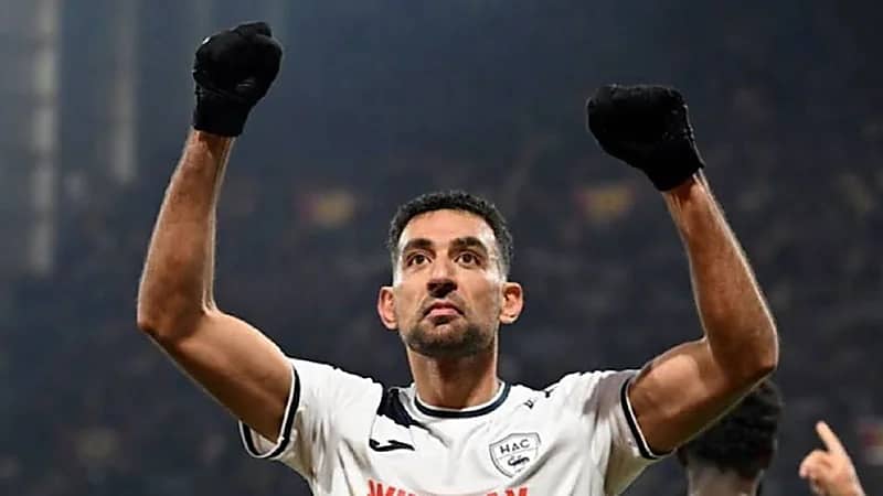 كوكا يبدأ تدريباته الانفرادية في معسكر الاتفاق