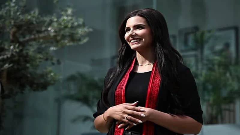 فلسطينية تشارك في مسابقة ملكة جمال الكون