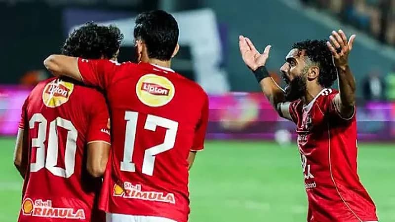 الزمالك يدرس التقدم بشكوى ضد حسين الشحات