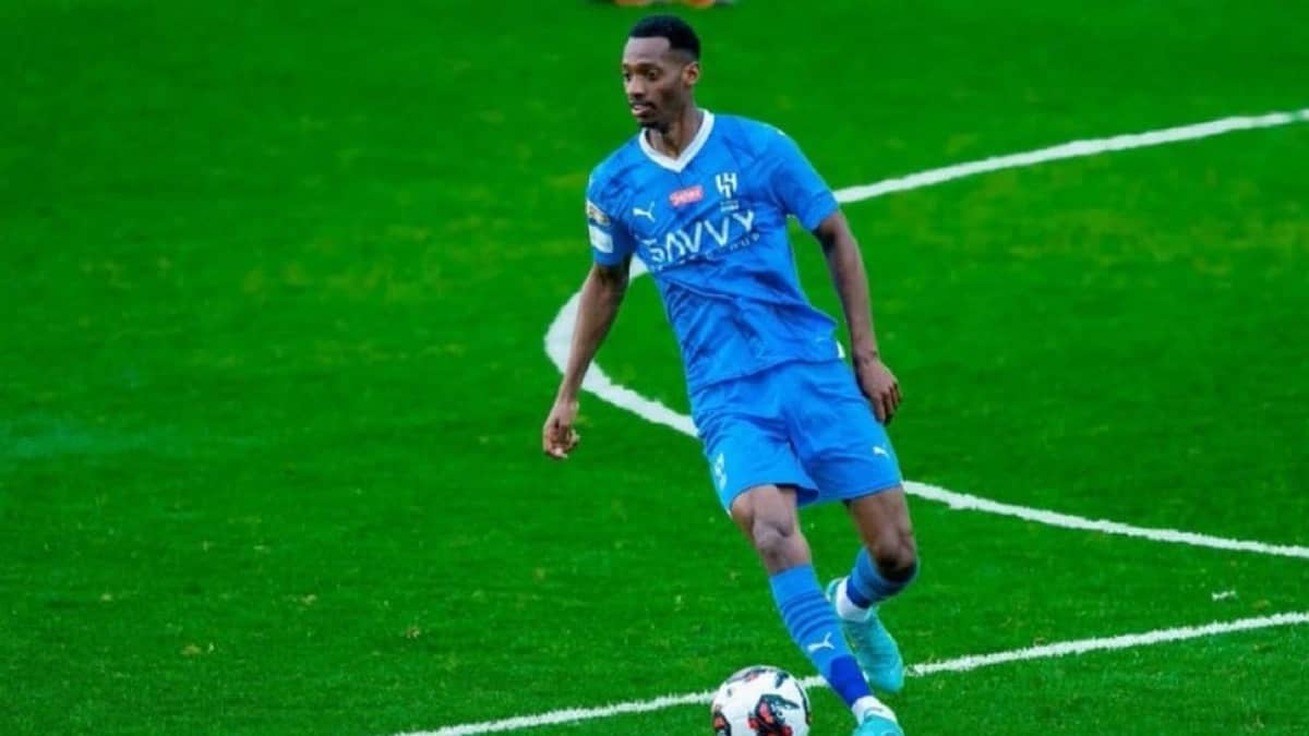 الهلال يتحرك لتجديد عقد مهاجمه قبل دخوله الفترة الحرة