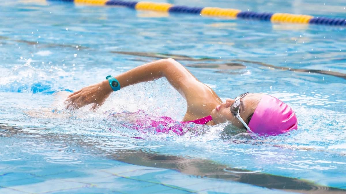 إيقاف سباحتين إيطاليتين 90 يومًا بسبب حادثة سرقة في سنغافورة