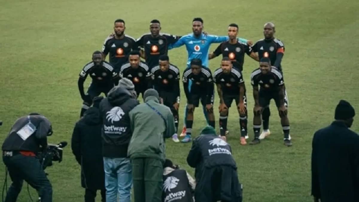 لاعبو أورلاندو بايريتس يخوضون المباراة بلا طعام