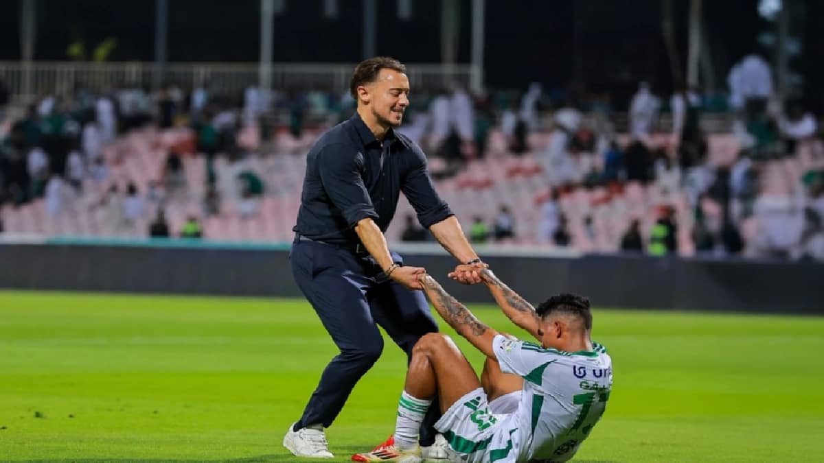 جالينو يعود لقائمة الأهلي أمام السد