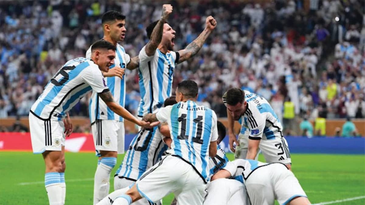 غياب ثلاثي  الأرجنتين  قبل لقاء  أنجولا