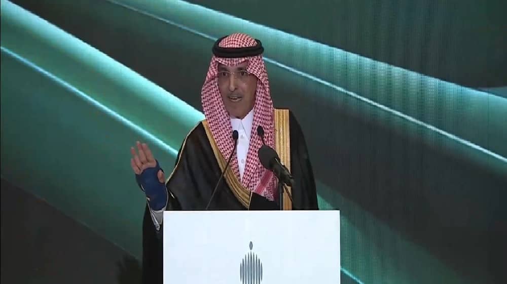 الجدعان: النفط لا يزال عاملاً رئيسياً في إرادات الحكومة.. فيديو