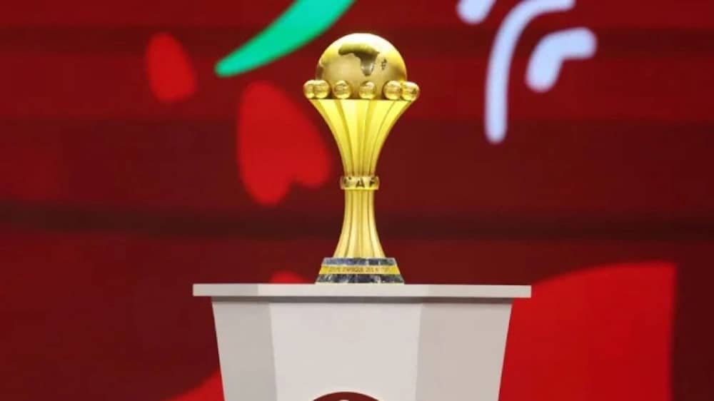 الأندية تستفيد من أسبوع إضافي لتحرير لاعبيها