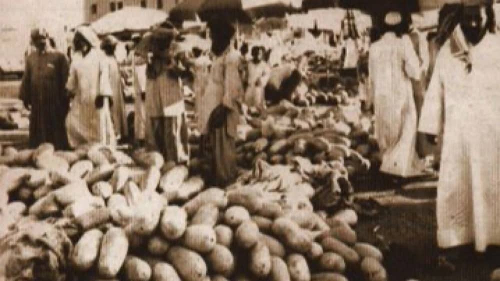 مشاهد نادرة لموسم وسوق البطيخ في بريدة بالثمانينات الهجرية