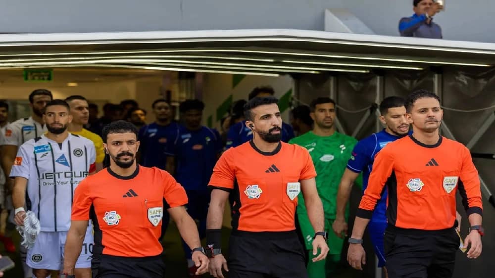 الفتح يستخدم تبديلًا إضافيًا بموافقة الحكم أمام الشباب