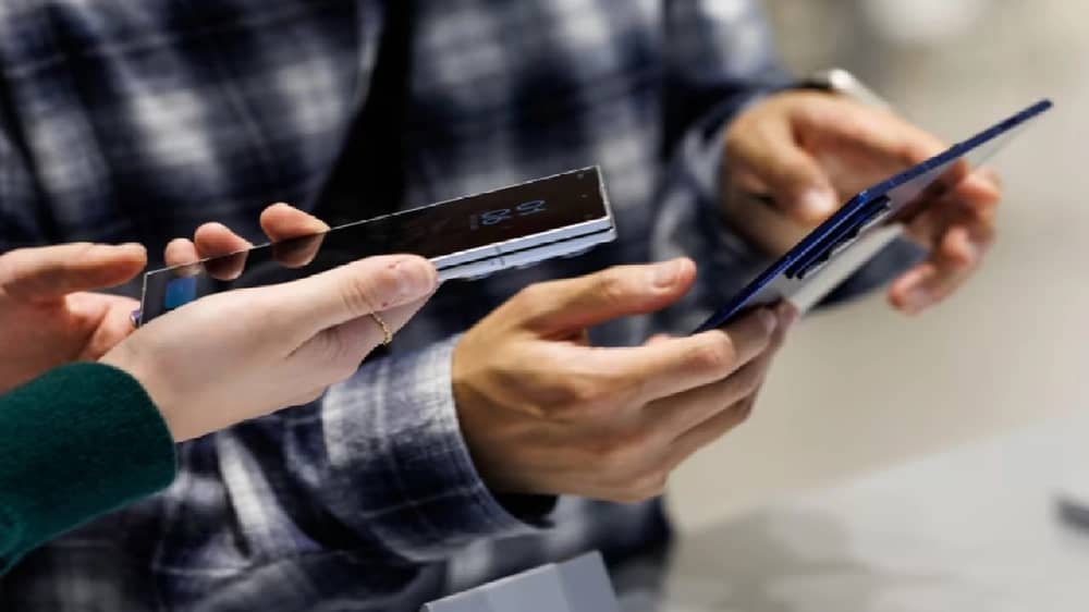 نقص شرائح الذاكرة يرفع أسعار الهواتف في 2026