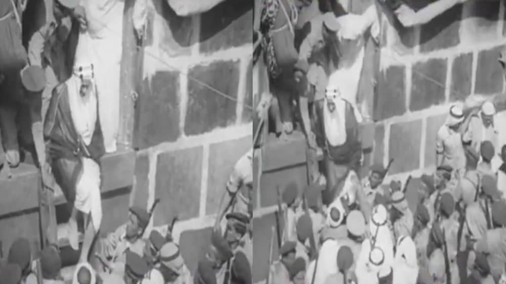 مشهد تاريخي نادر للملك فيصل رحمه الله بين آلاف الحجاج داخل الحرم المكي
