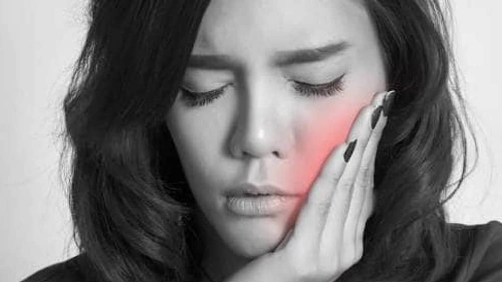 استشاري أسنان: التسوس السبب الرئيسي الذي يدفع المريض لزيارة الطبيب .. فيديو