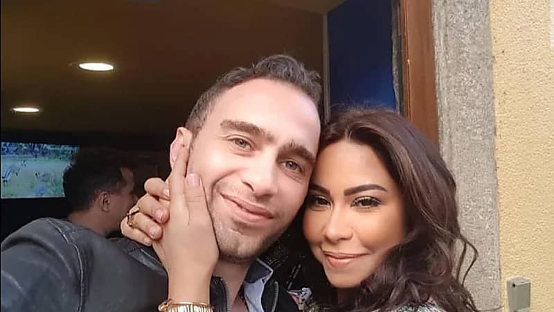 شيرين تلغي متابعة حسام حبيب والأخير يمسح صورهما