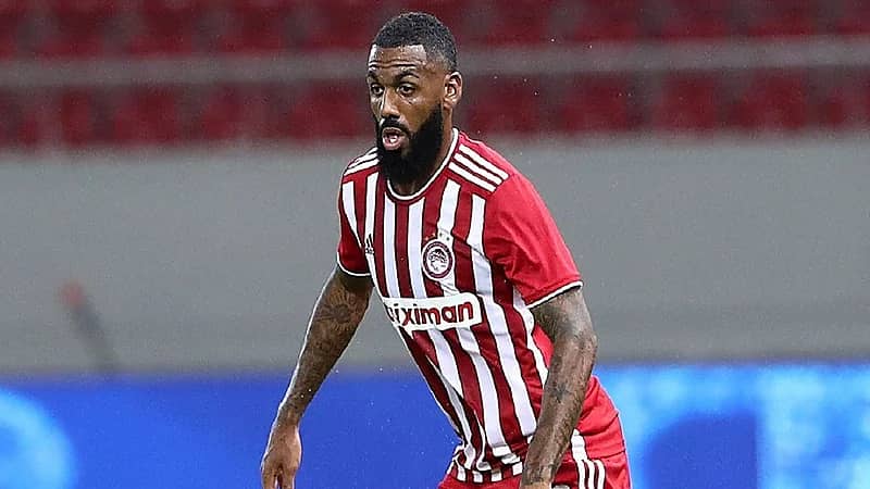 النصر يرغب في ضم يان مفيلا