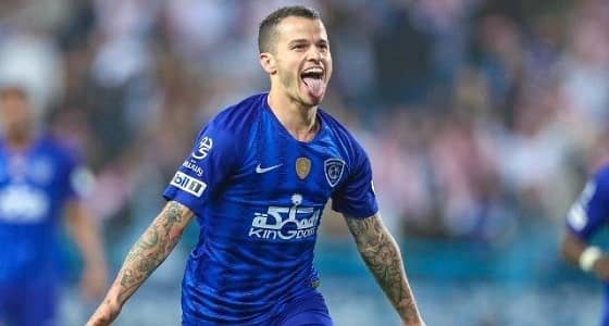 نادي إيطالي يقدم عرضا للهلال من أجل ضم " جيوفينكو "