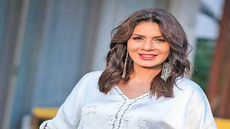 زوج نجلاء بدر: "لو تخنتي وقلبتي أتوبيس هطلقك"