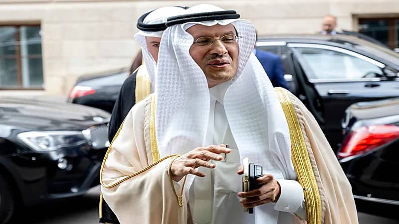 وزير الطاقة: الخفض الطوعي لإنتاج النفط قابل للتمديد .. فيديو