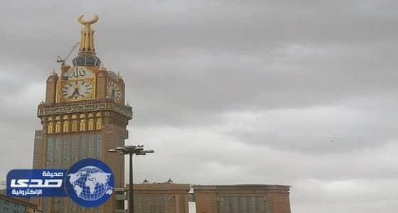 أمطار رعدية متوسطة إلى غزيرة على مكة