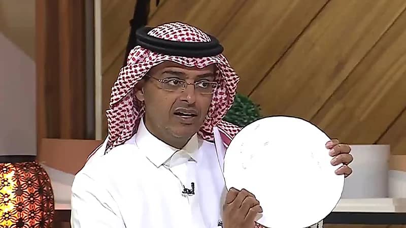 بالفيديو: استشاري: اللقمة باليد "بالخمس" يجب أن توازي ما تحمله الملعقة