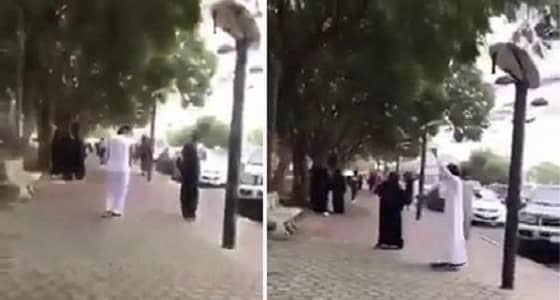 القبض على الشاب الذي تراقص مع فتاة بشارع الفن في أبها