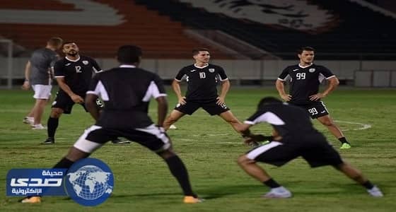 مدرب الشباب يضع خطة الفريق لمباراة الأهلي