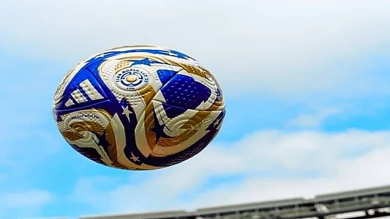 أديداس تكشف عن الكرة الذهبية لنهائي كأس العالم للأندية