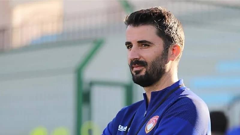 الرائد يتفق مع المدرب الكرواتي ريزيتش