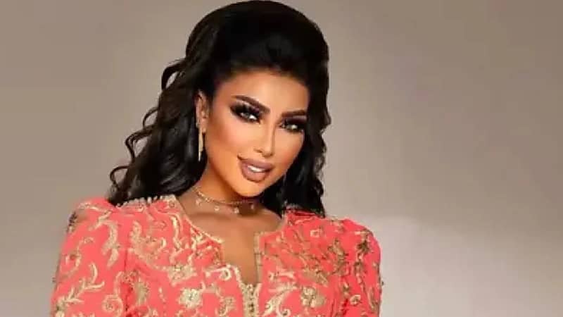 دنيا بطمة تنفي أنباء عودتها لطليقها محمد الترك.. فيديو