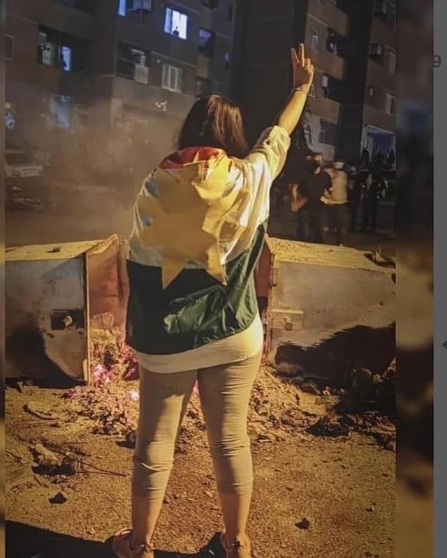 الكردية جيني قبل مقتلها على يد نظام الملالي