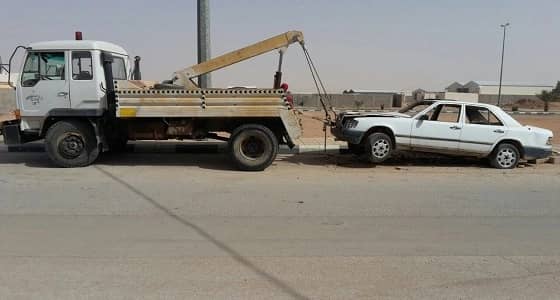 بالصور.. استمرار حملة إزالة المركبات التالفة برفحاء
