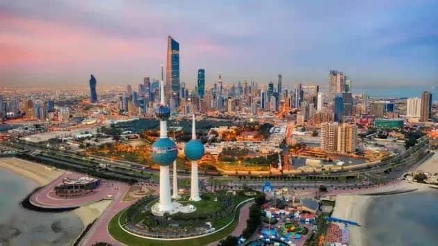 جدل في الكويت بعد ضبط إكسسوارات تحمل ألوان علم المثليين