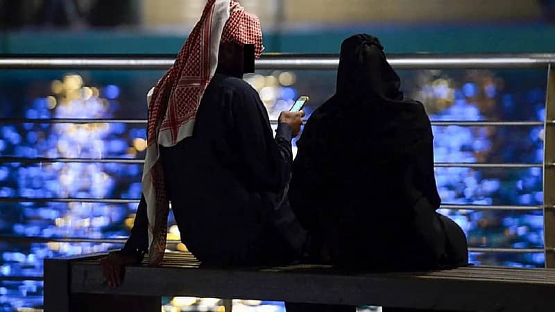 وسيط زواج: لا أنصح بالتعدد.. والسيدات أكثر إقبالًا على المسيار