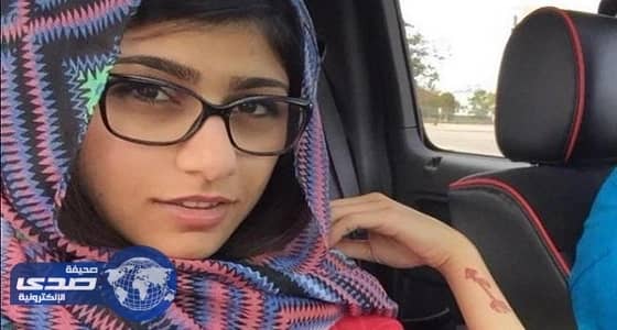 ممثلة أفلام إباحية تثير موجة غضب بعد تشبهها بالسيدة مريم العذراء